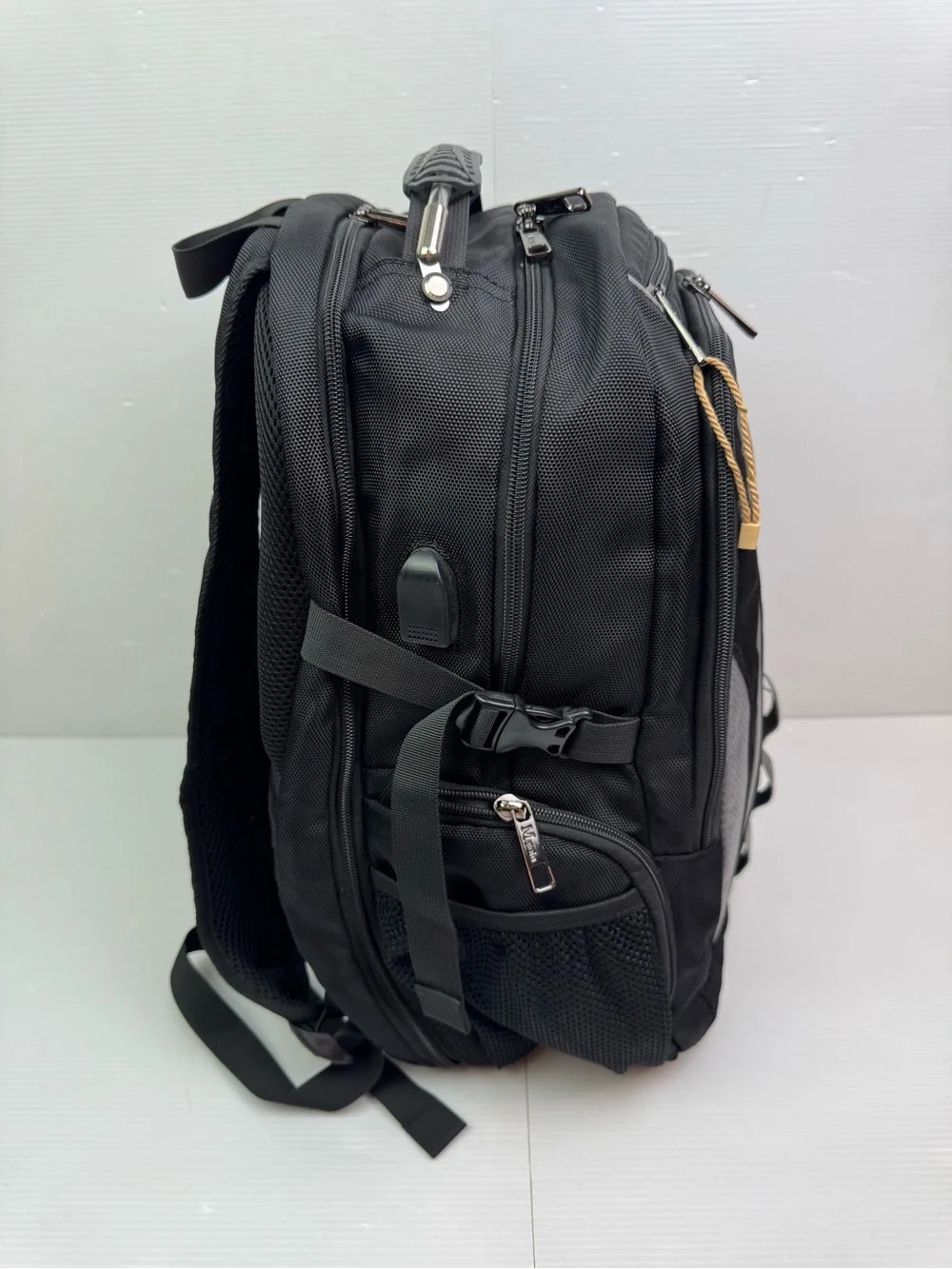 MATEIN Hiking Backpack USB Charging Port Laptop Tablet Bag Padded Black Gray